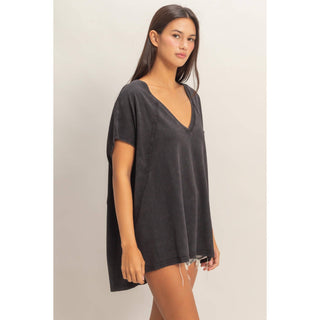 Oversized V-Neck Mineral Washed Top