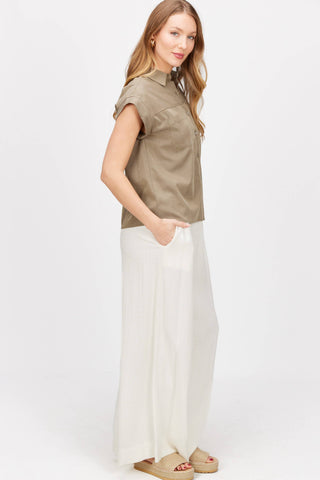 Favorite Short Sleeve Button Up Shirt
