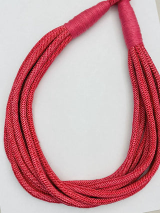Fab Layer Necklace (pink)