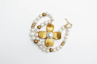 Hidden Truth Freshwater Pearls with Pearl Dogwood