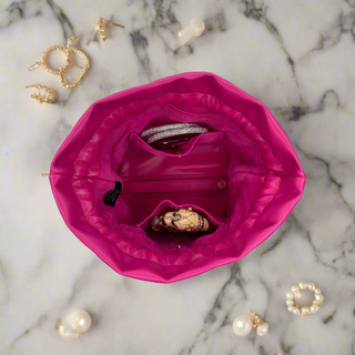 Oprah's Favorite Things 2021 - Ultra Jewelry Case - Fuchsia Velvet