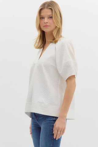 Textured Diamond Lantern Sleeve Top