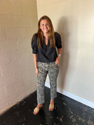 Kut from the Kloth Kelsey High Rise Ankle Flare Leopard