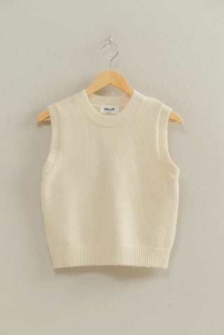 Sleeveless Crewneck Knit Top