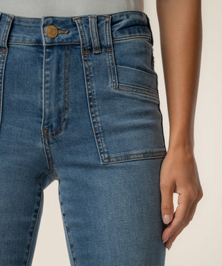 KUT FROM THE KLOTH STELLA HIGH RISE FLARE CLEAN HEM Wish Wash