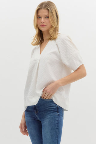 Textured Diamond Lantern Sleeve Top