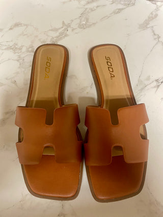 Cognac H Slide Sandals
