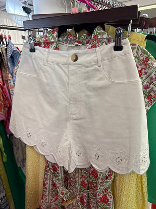 Sweet Scalloped Eyelet Shorts