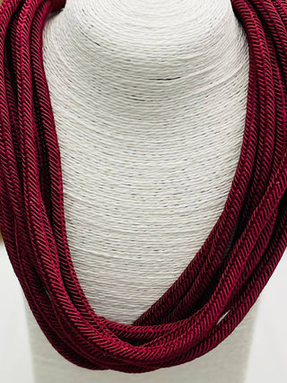 Fab Layer Necklace (bordeaux)