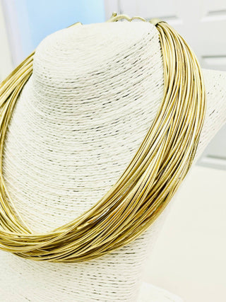 CHIC - Leatherette  Strand Necklace (gold)